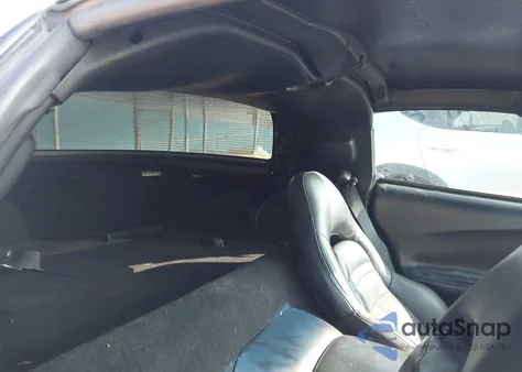 2004 Chevrolet Corvette from USA, damaged, VIN 1G1YY22G545129984